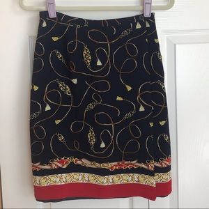 Casual Corner Chain Print Wrap Skirt Size 6 EUC
